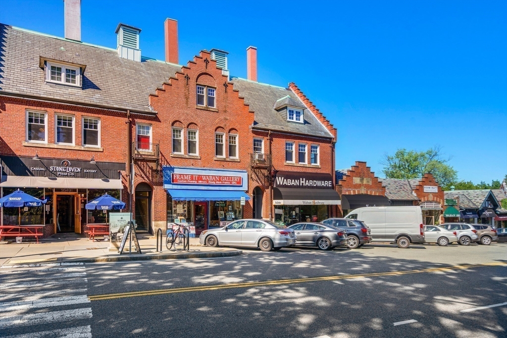 15 Allen Ave