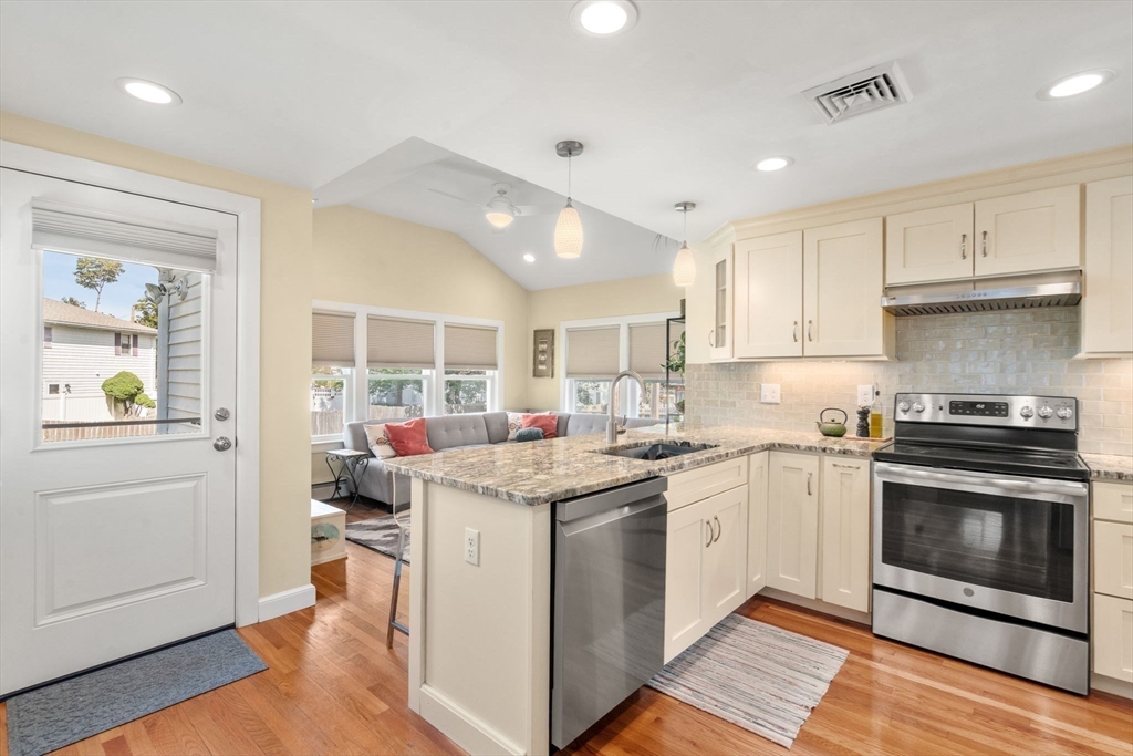 33 Joseph Rd