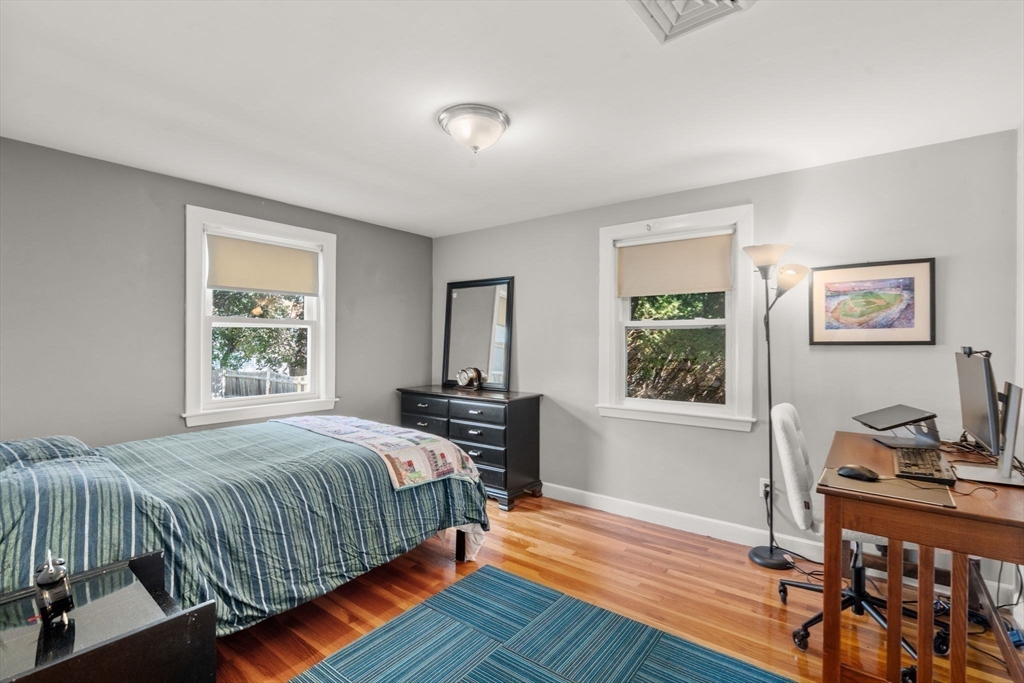 33 Joseph Rd