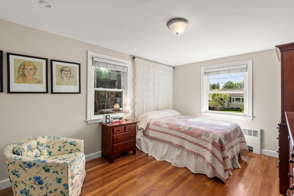 33 Joseph Rd