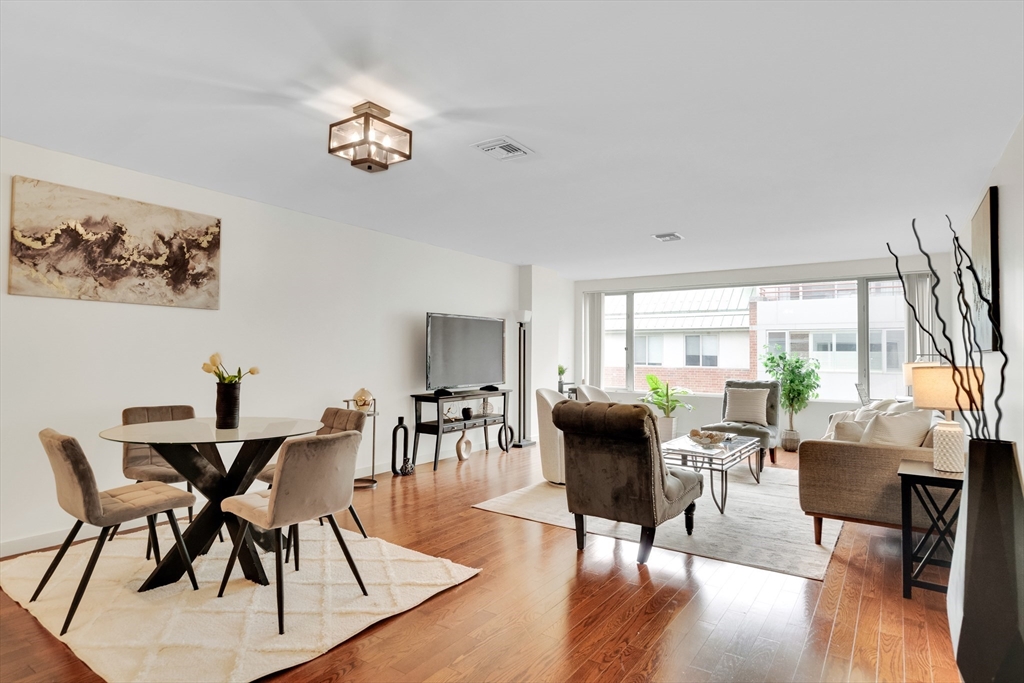 183 Oak Street # 205