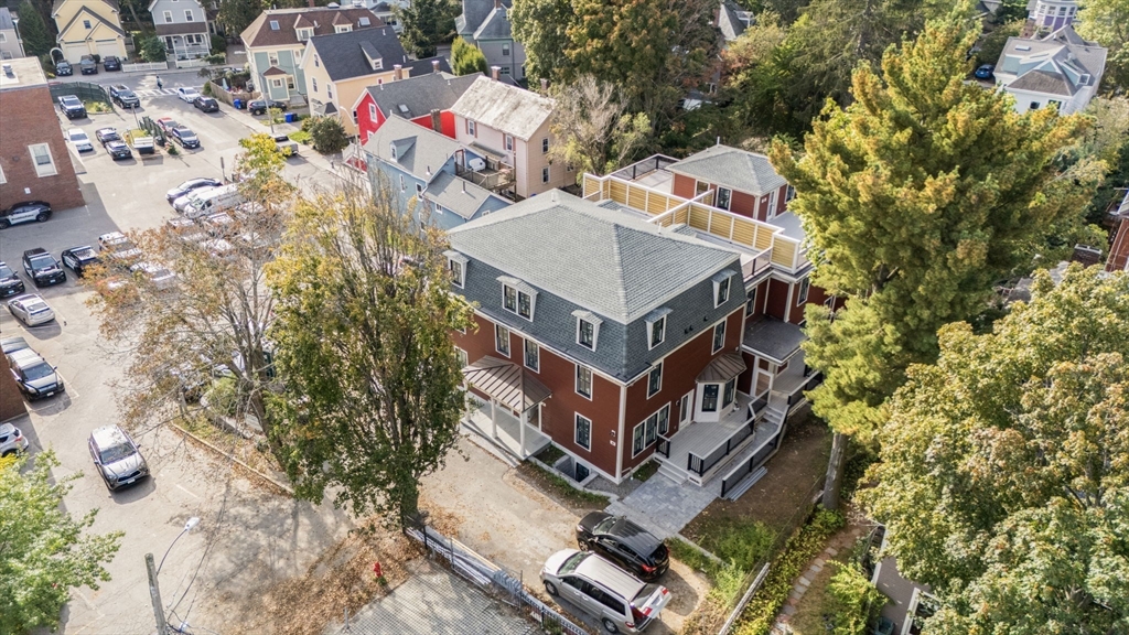 11 Goodwin Place Unit 2 Unit: Unit 11-2