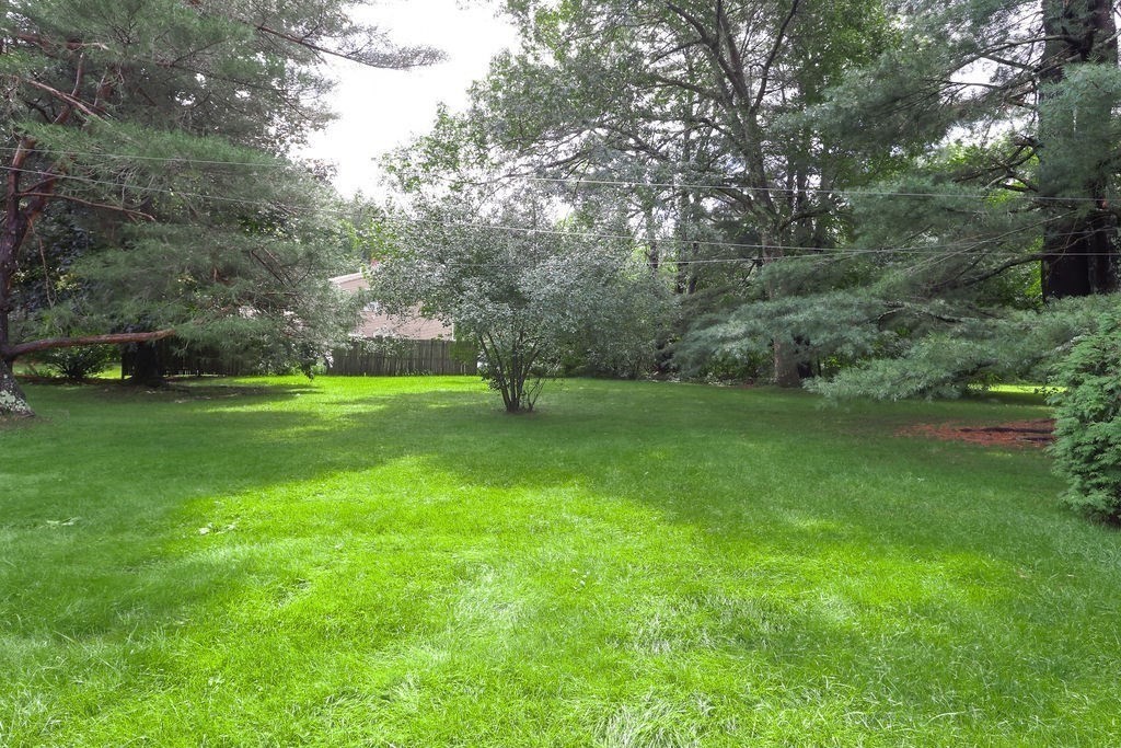 3 Merrill Dr