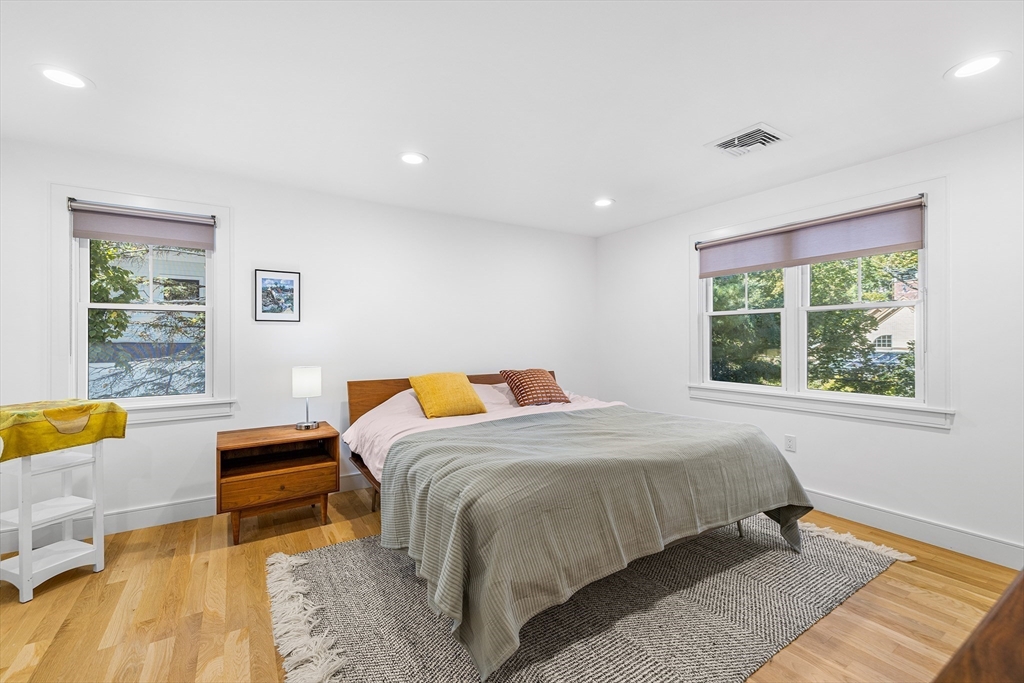 102 Thurston Rd # 100