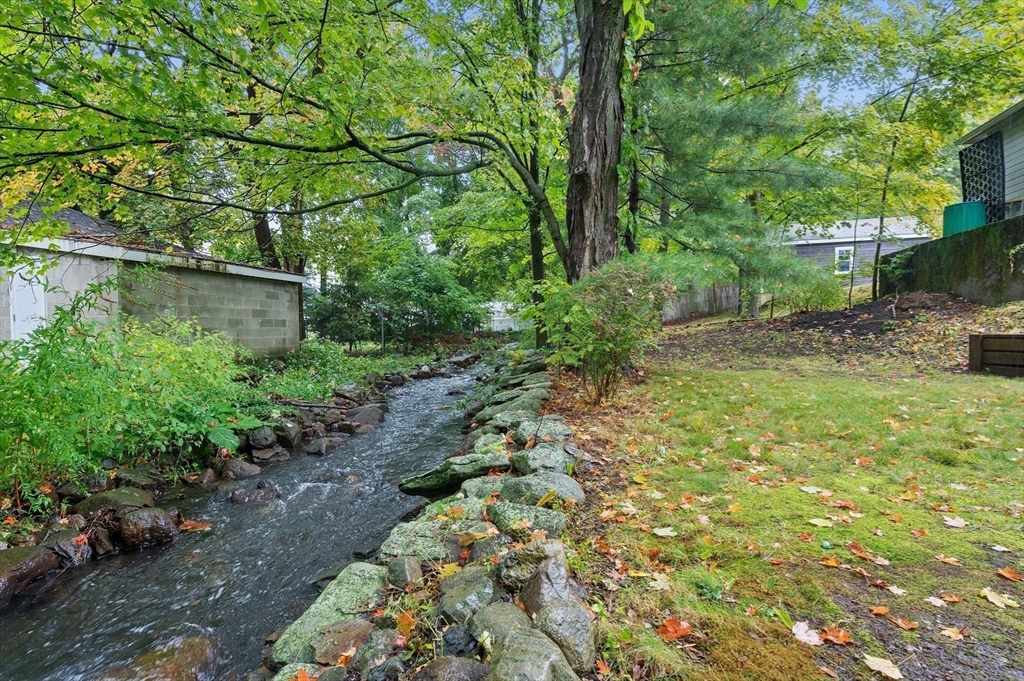 32 Chester Brook Road