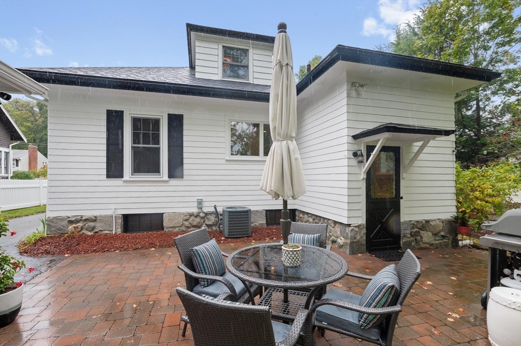 32 Chester Brook Road