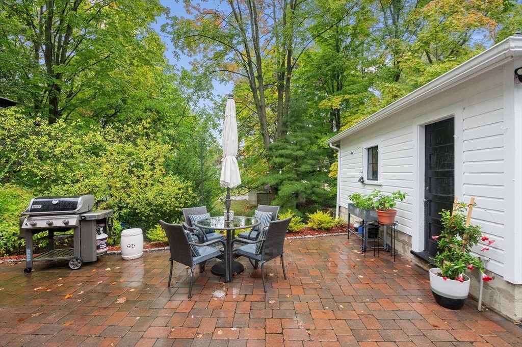 32 Chester Brook Road