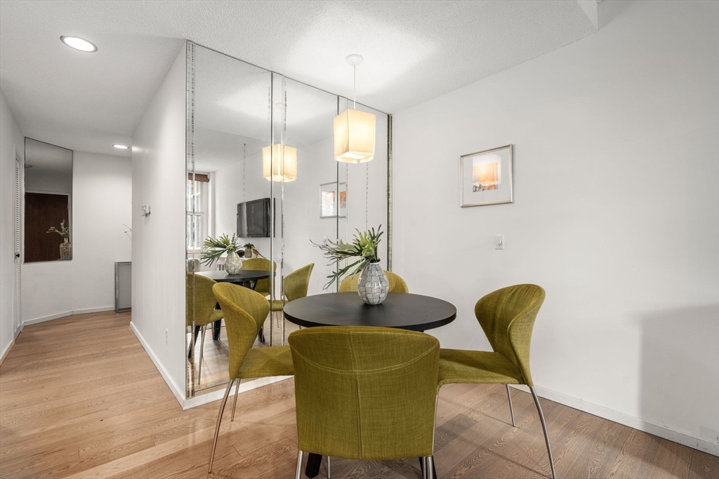 51 Pettee St # 11