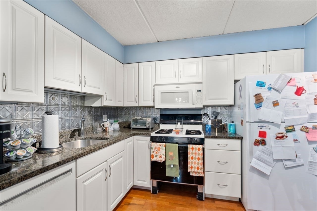 1500 Worcester Road # 202