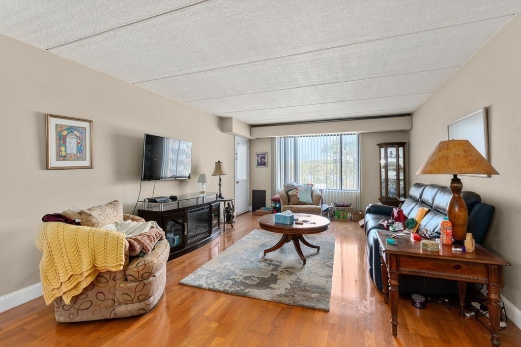 1500 Worcester Road # 202