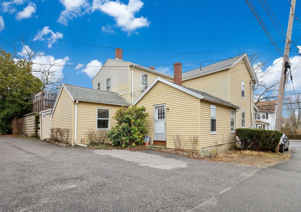158 Adams Street