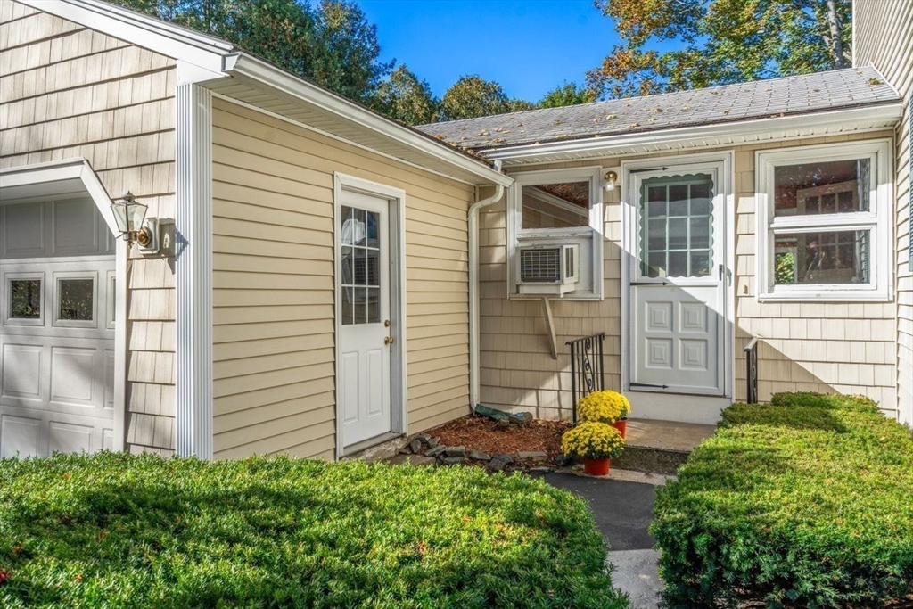 99 Lincoln Lane