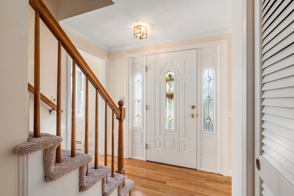 99 Lincoln Lane