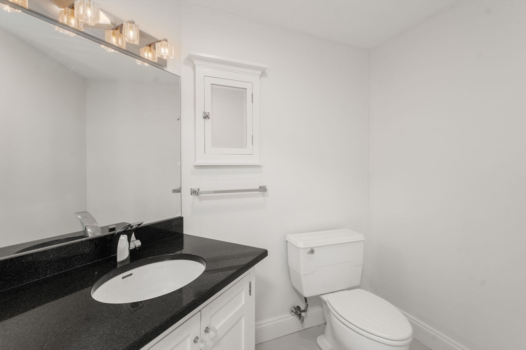 280 Boylston St # 905