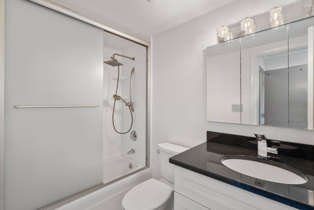 280 Boylston St # 905