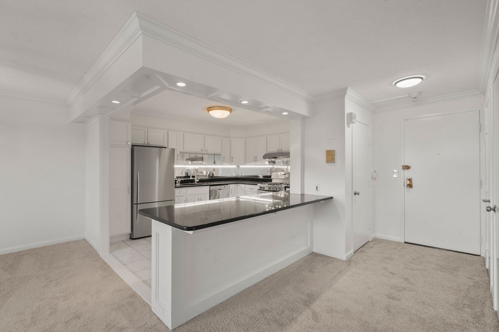 280 Boylston St # 905