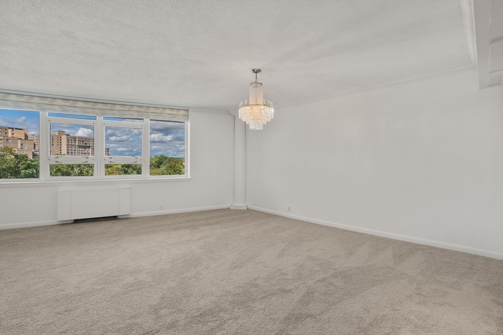 280 Boylston St # 905