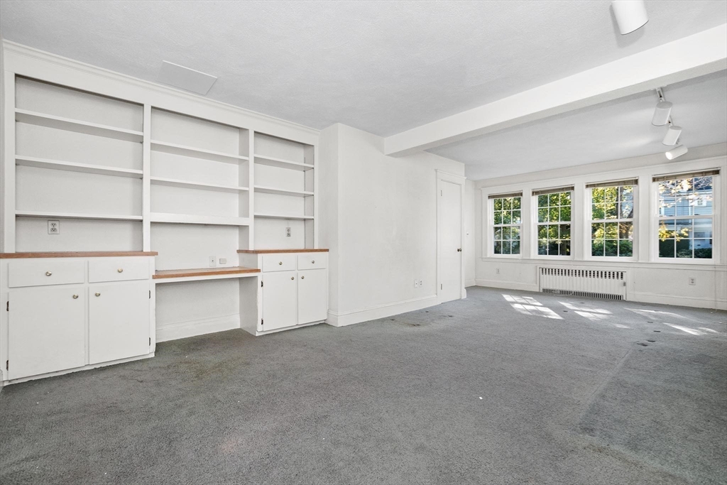 73 Elmore Street