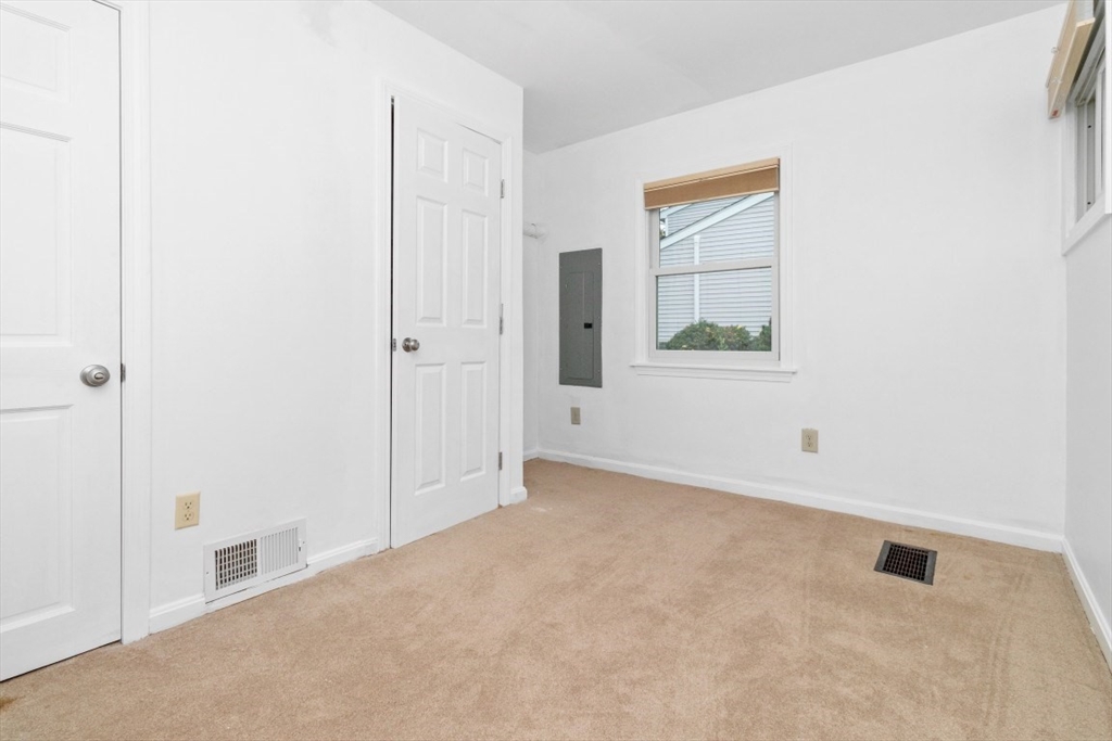 36 Porter Rd