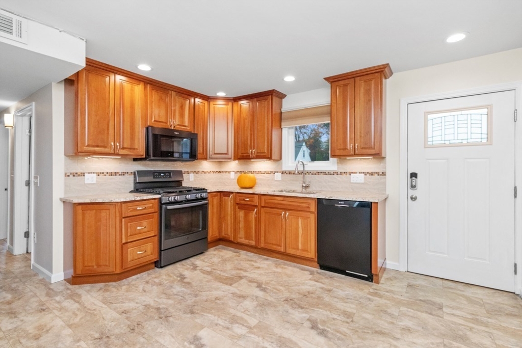 36 Porter Rd
