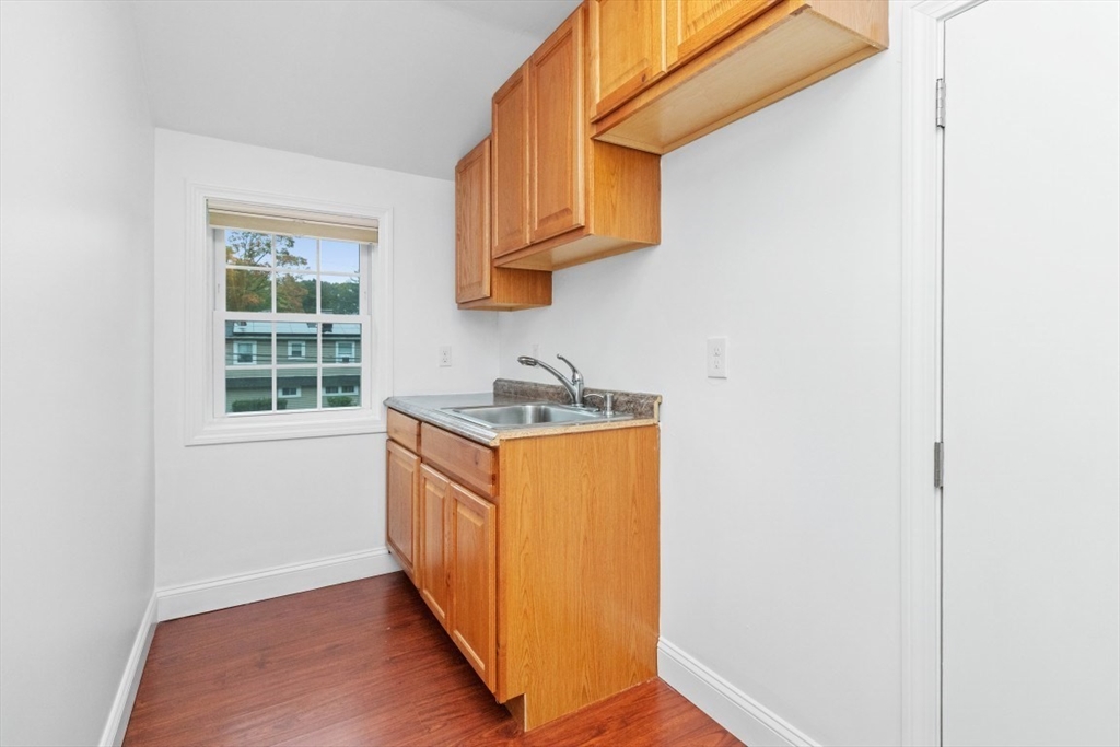 36 Porter Rd