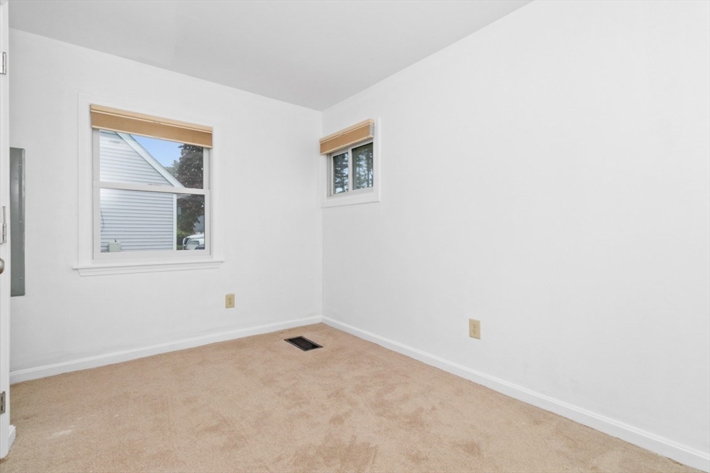 36 Porter Rd
