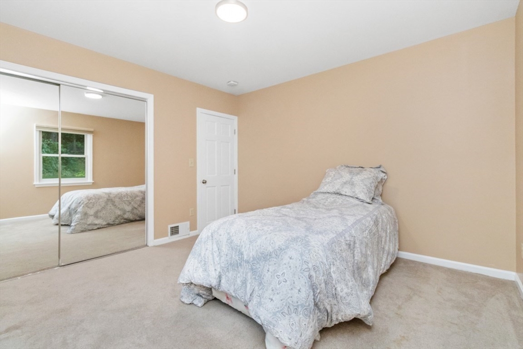 36 Porter Rd