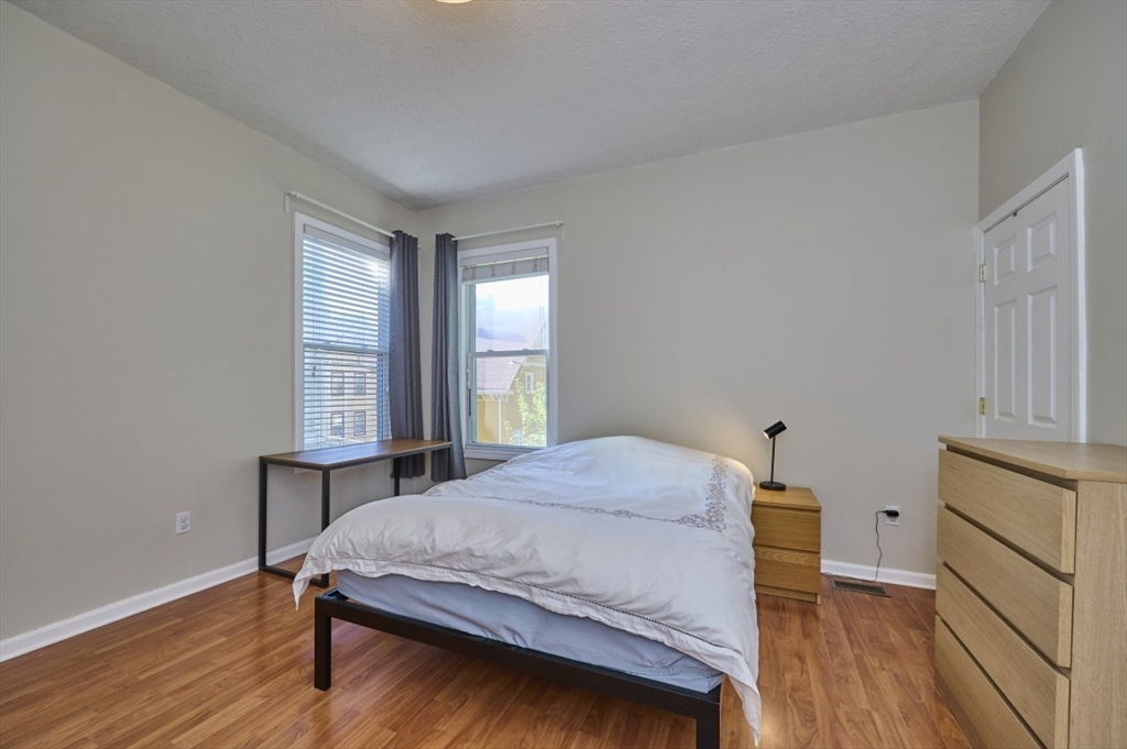 34 Greenleaf St # 34