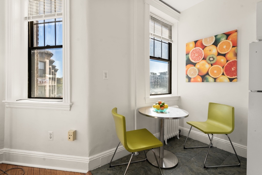 2 Sutherland Rd # 35