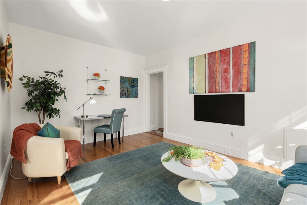 2 Sutherland Rd # 35