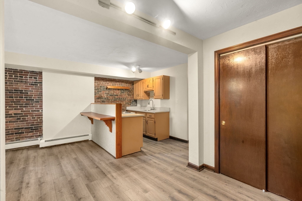 166 F St # 1