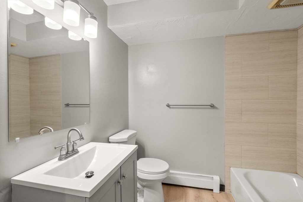 166 F St # 1