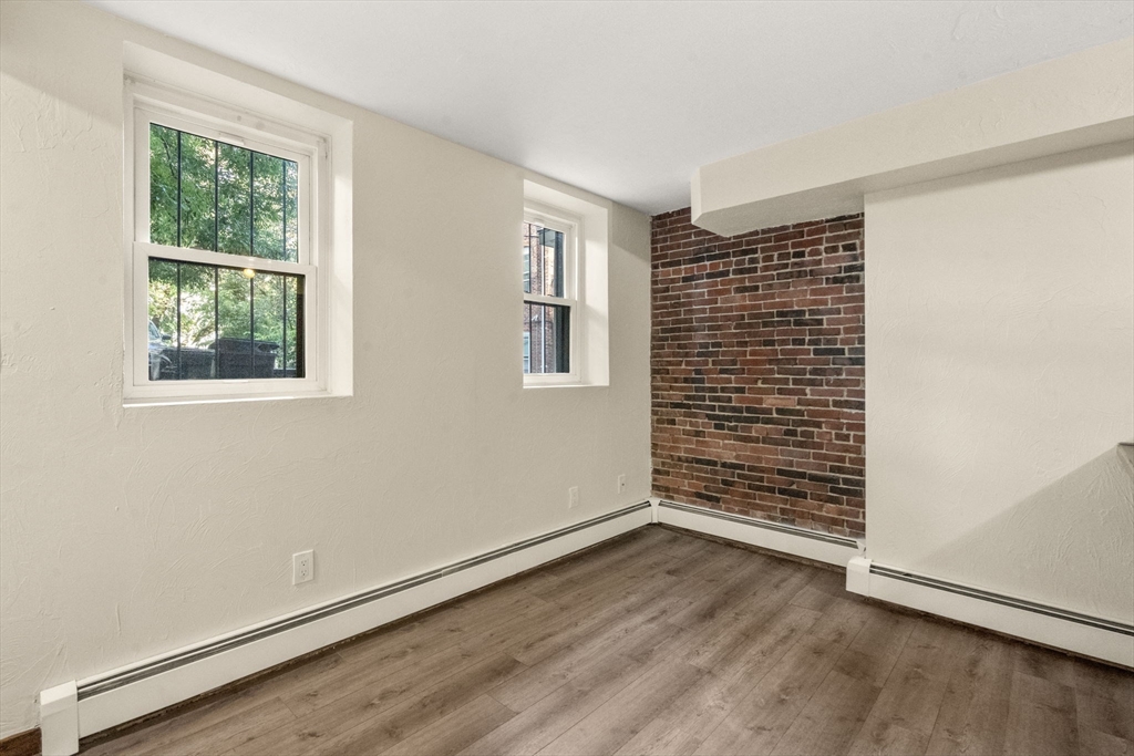 166 F St # 1