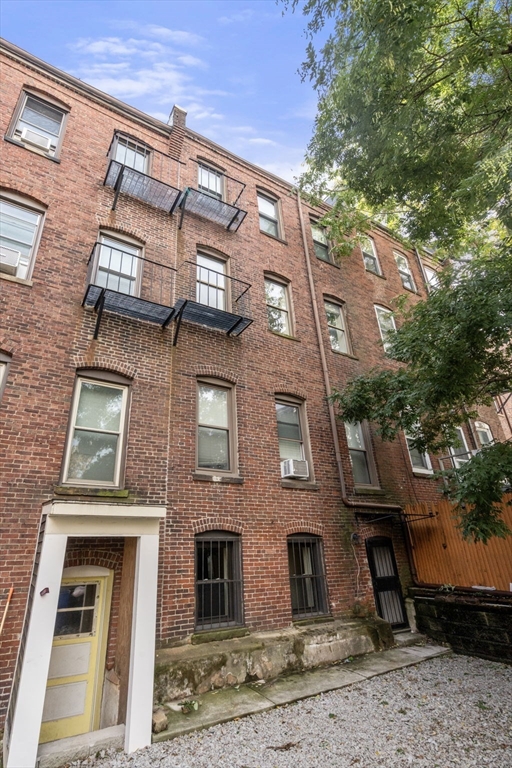 166 F St # 1
