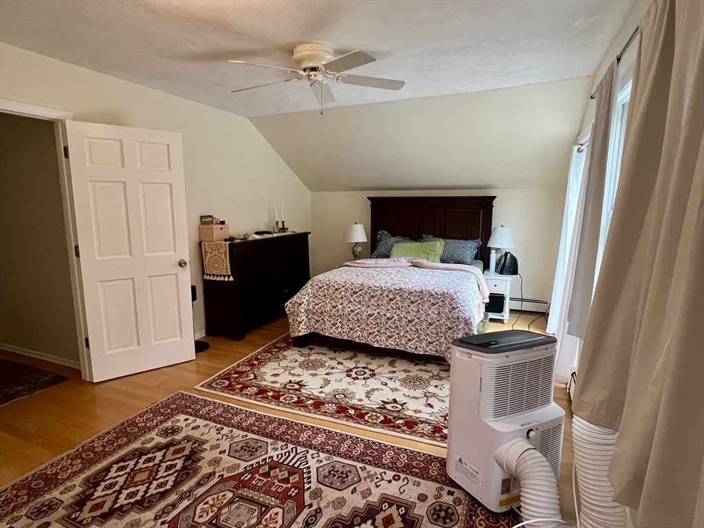 46 Auburndale Ave # 46