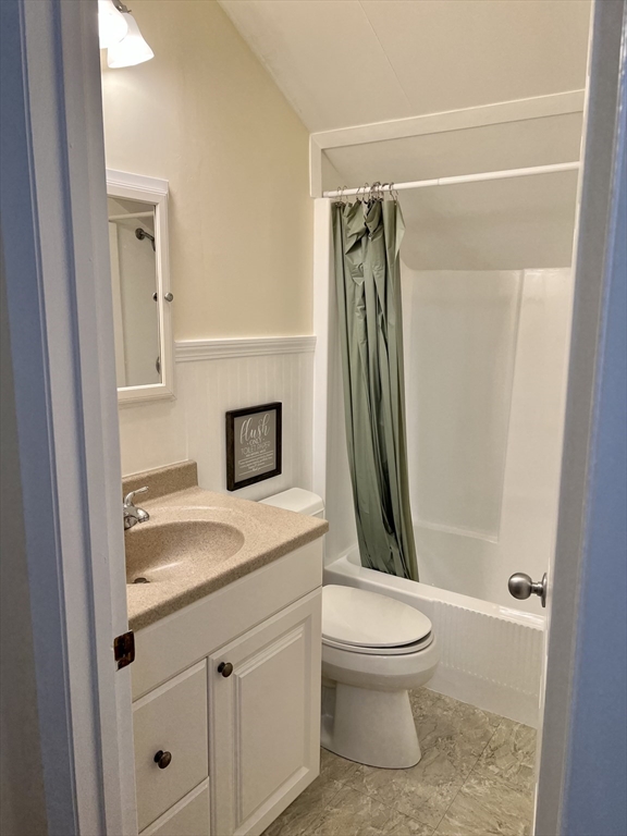 46 Auburndale Ave # 46