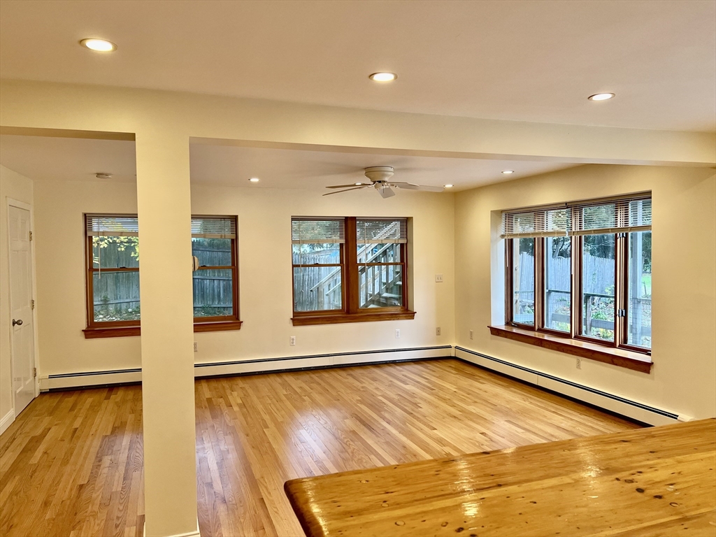 46 Auburndale Ave # 46