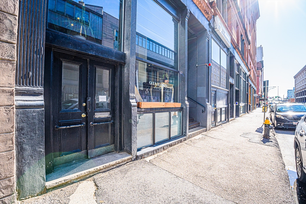 130B Lincoln St