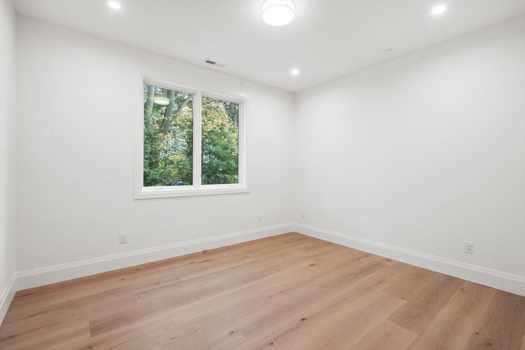 956 Walnut Street # 6