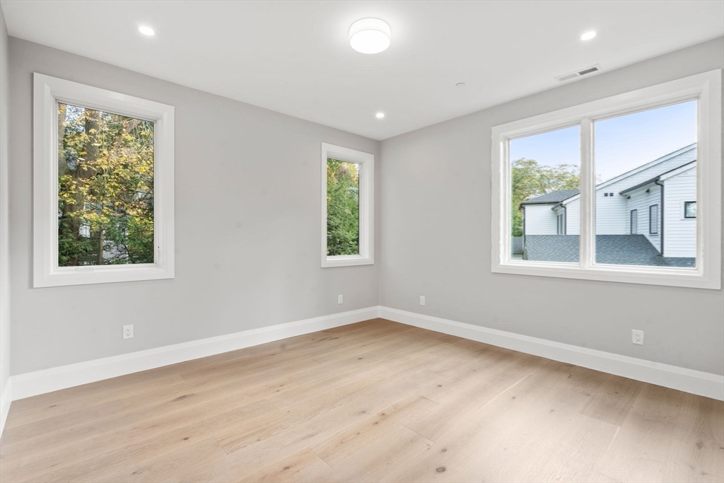 956 Walnut Street # 6