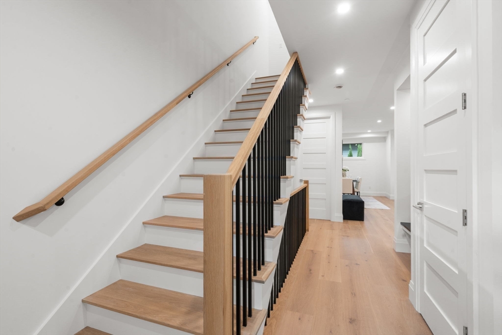 956 Walnut Street # 6