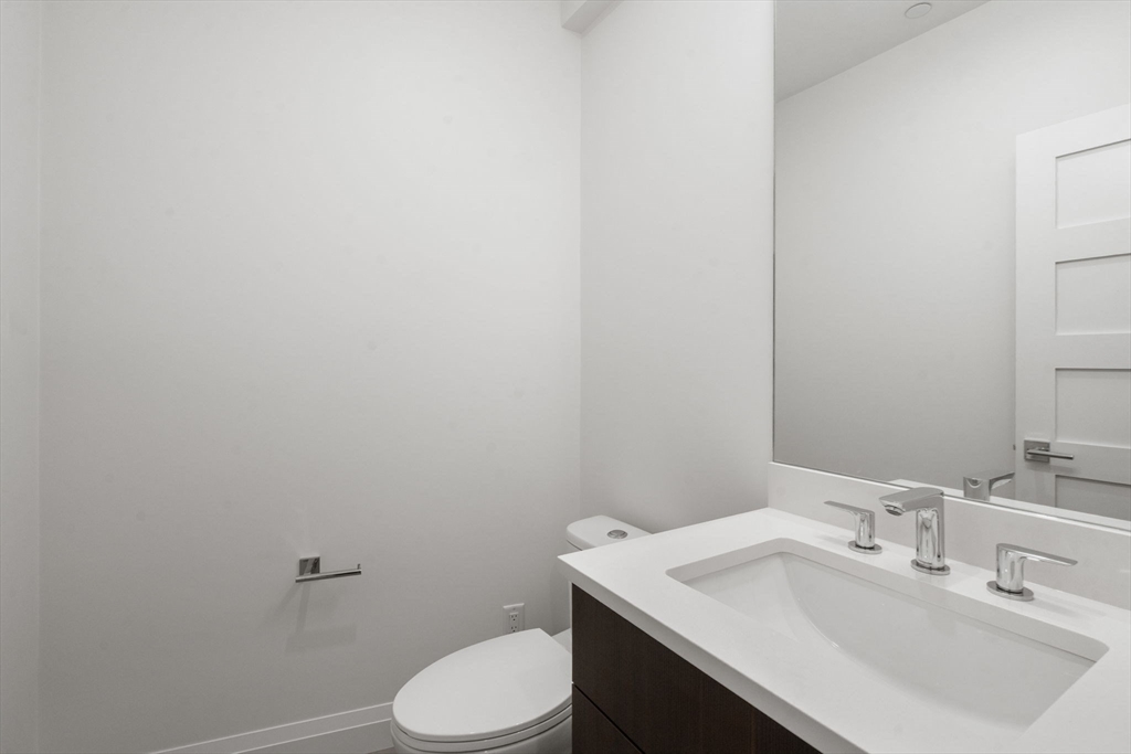 956 Walnut Street # 6