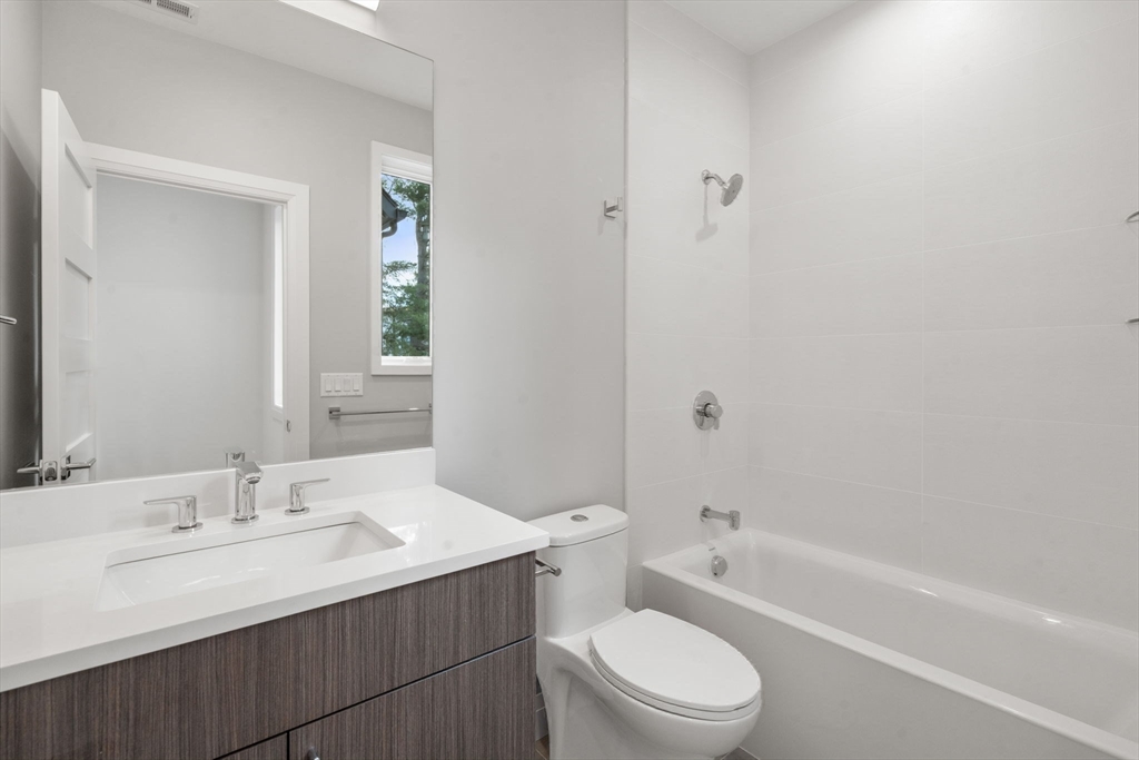 956 Walnut Street # 6