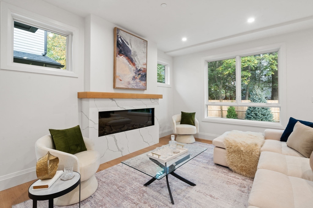 956 Walnut Street # 6