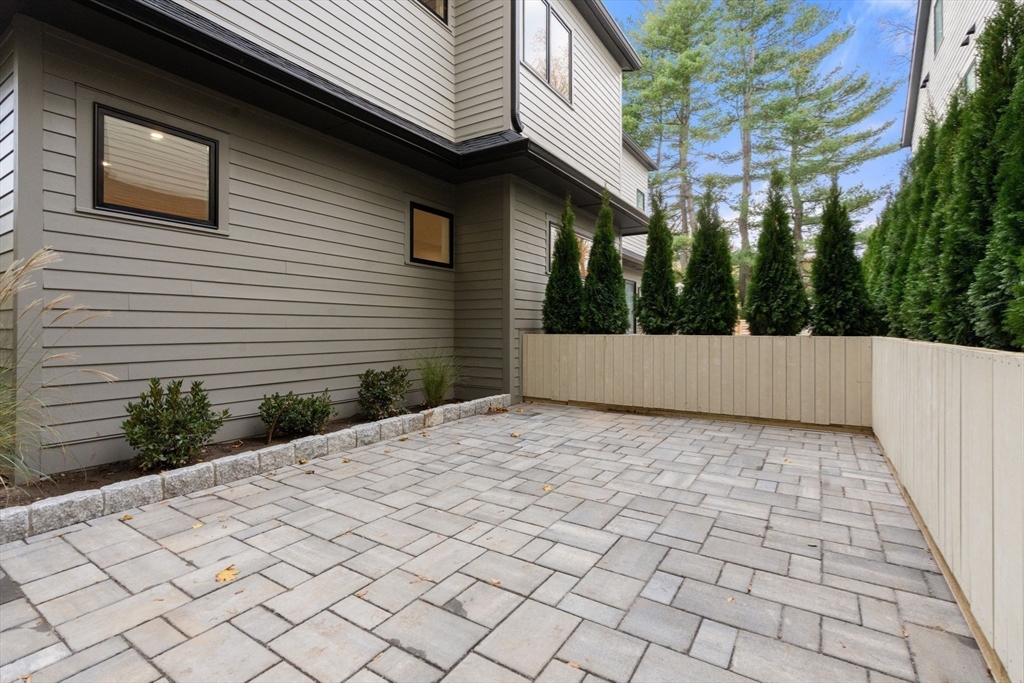 956 Walnut Street # 6