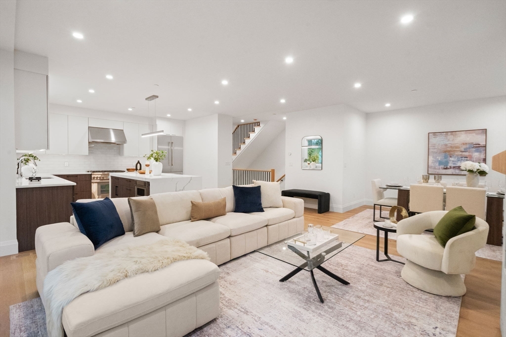 956 Walnut Street # 6