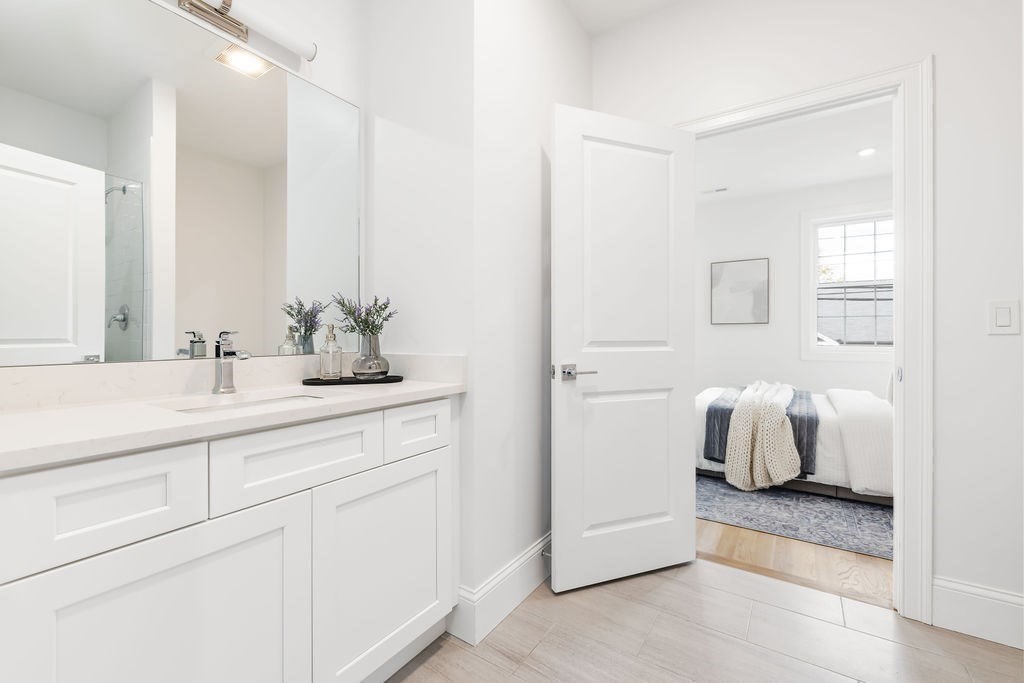 272 Lincoln Street # 103