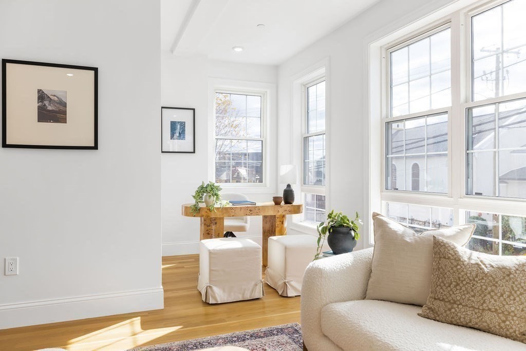 272 Lincoln Street # 103