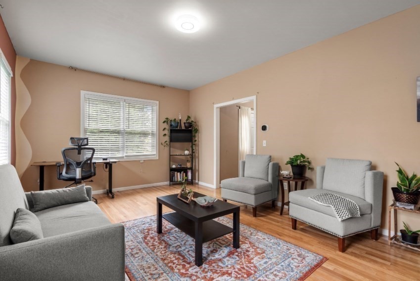 5 Equestrian Lane