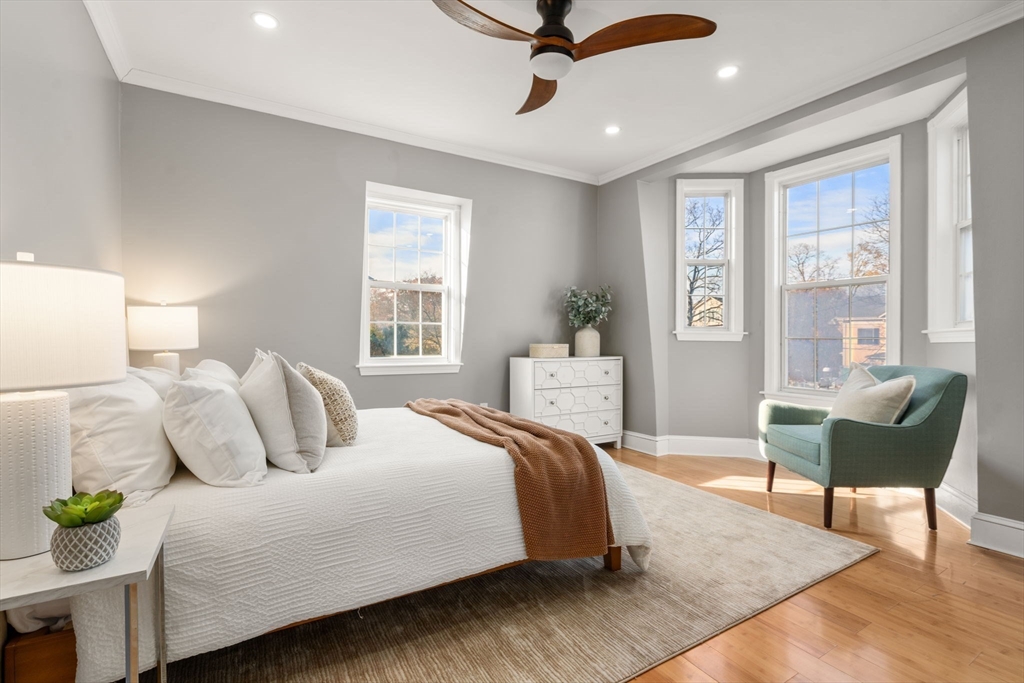 10 Washington Park Unit: 1-Right